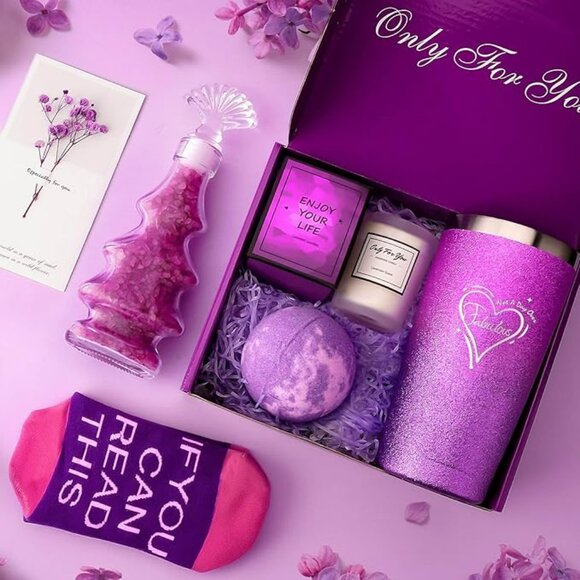 NEW Relaxing Spa Gift Basket Set for Women Who Have Everything - Picture 2 of 7